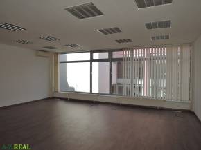  Prenájom kancelárie  na Karpatskej ul., 36m2,  80 m2 -130m2