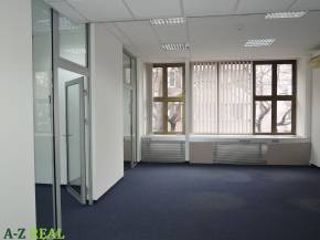  Prenájom kancelárske priestory Poštová ul. 18m2 - 391 m2