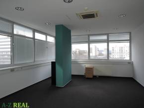  Predaj kancelárskych priestorov, Seberíniho ul. 186 m2