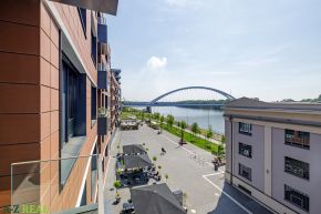  Prenájom 3 izbového bytu s parkovaním v projekte Eurovea - Staré Mesto
