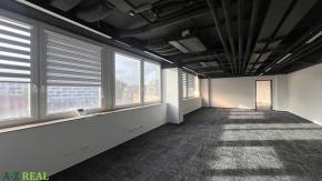  Prenájom kancelárií v Ružinove, Svätoplukova ul., 137m2 