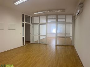  Prenájom kancelárskych priestorov Ružinov, 91 m2