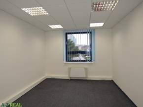 Prenájom priestorov pri Bajkalskej ul. 13m2 - 80 m2