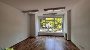 Prenájom kancelárskych priestorov v absolútnom centre, Hviezdosl.nám.