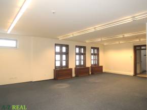 Prenájom kancelárií priamo na Hviezdoslavovom nám. 117 m2 