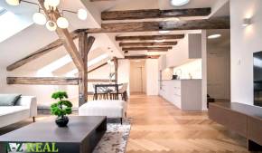  Prenájom 3 izbového podkrovného bytu na Laurínskej ulici