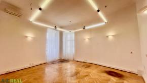 Prenájom kancelárií v centre, Laurínska ul, 108 m2 