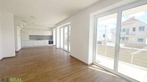  Prenájom nového domu na bývanie a/alebo podnikanie, Pod.Biskupice