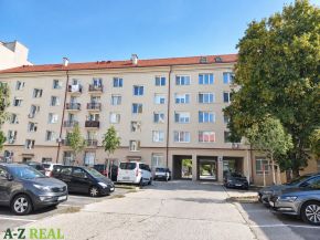  Predaj 3 izbového  tehlového bytu na Košickej ulici v Ružínove