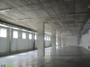  Prenájom obchodných priestorov v Ružinove, 390 m2