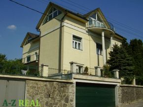 Prenájom 5 izb.bytu v rodinnom dome na Krčméryho ulici