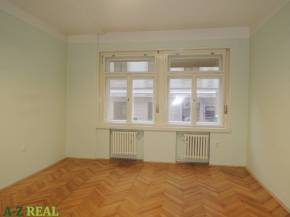  Prenájom kancelárskych priestorov v centre na Strakovej ul., 97 m2