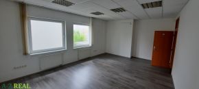  Kancelárie v admin. budove na začiatku Petržalky, 16m2, 22 m2, 27m2